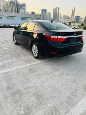 2014 لكزس ES - اي اس ES300h