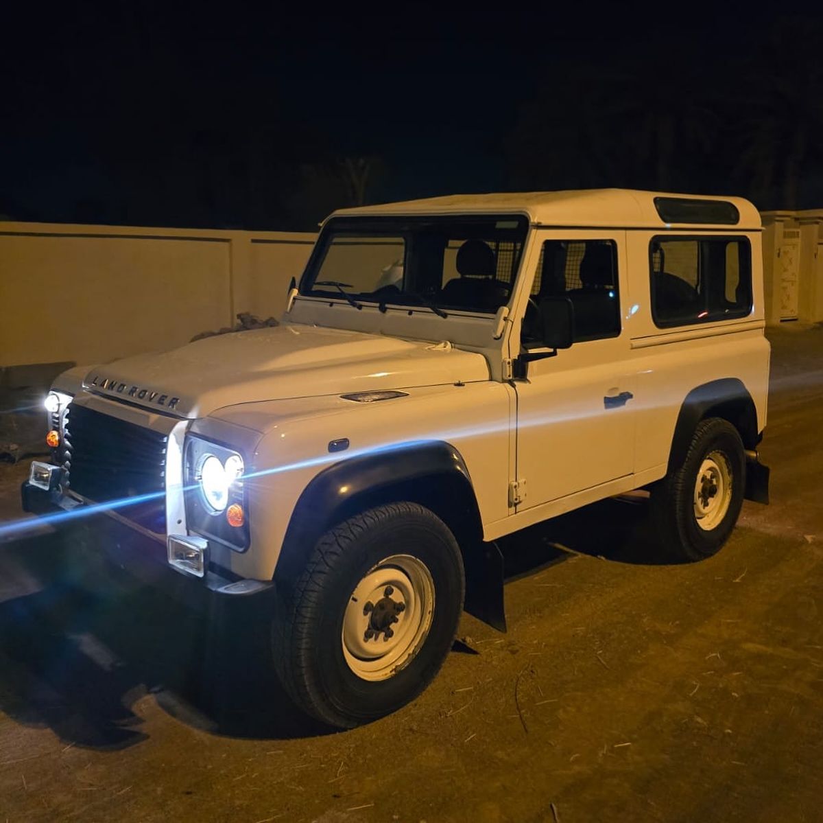 2014 Land Rover Defender 110 SW