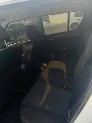 2015 Suzuki Swift SZ-5