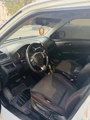 2015 Suzuki Swift SZ-5