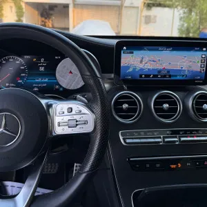 2020 Mercedes-Benz GLC GLC300