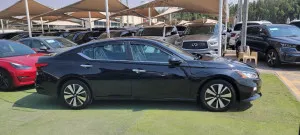 2021 نيسان آلتيما SV