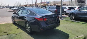 2021 نيسان آلتيما SV