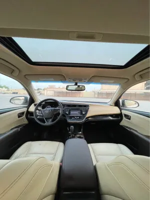 2016 Toyota Avalon Exclusive