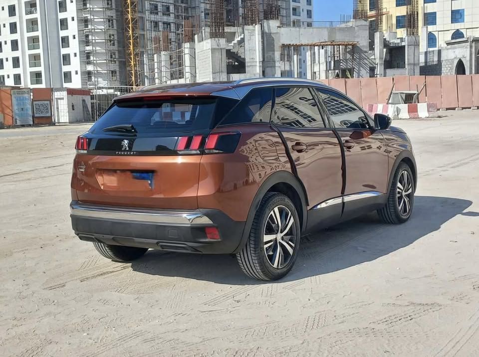 2018 بيجو ٣٠٠٨ Premium