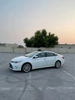 2016 Toyota Avalon Exclusive