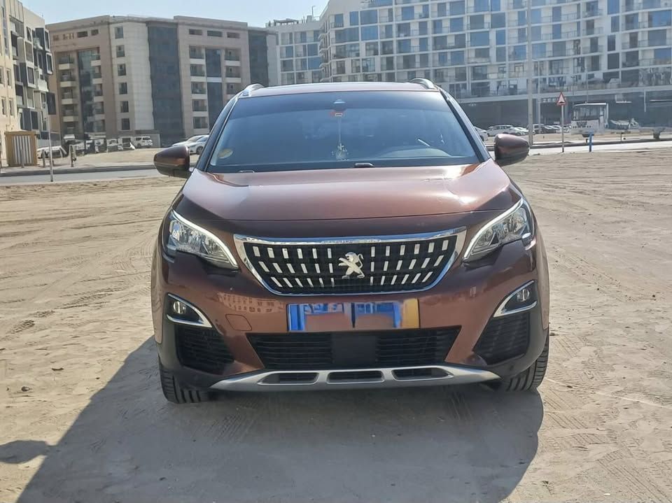 2018 بيجو ٣٠٠٨ Premium
