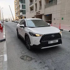 2024 تويوتا كرولا كروس LE