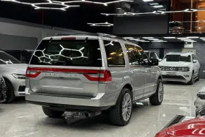 2017 Lincoln Navigator Black Label L
