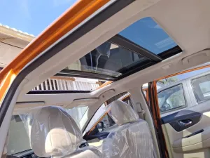 2017 نيسان روج SV