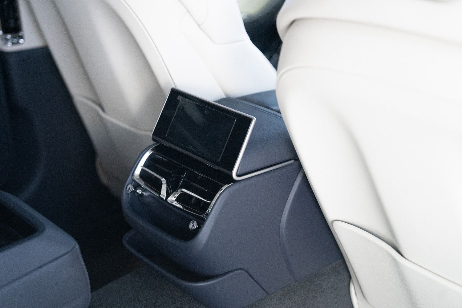 2021 بنتلي فلاينج سبير V8