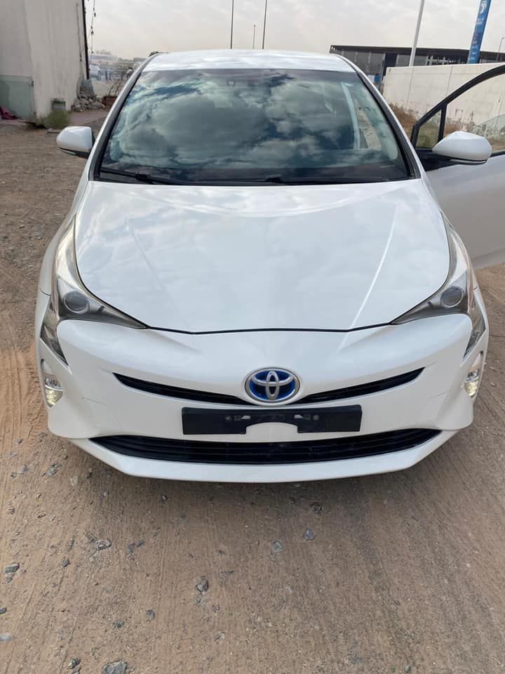 2018 تويوتا بريوس XLE AWD-e