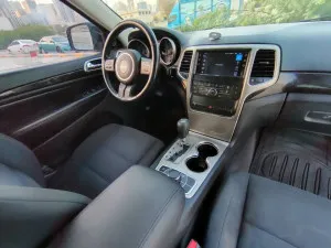 2011 Jeep Grand Cherokee Laredo E