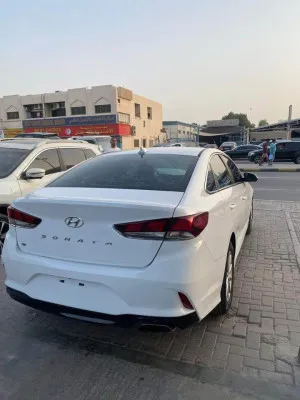 2018 هيونداي سوناتا SE