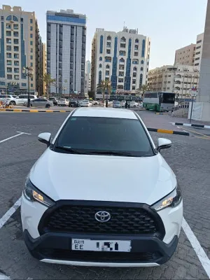 2022 تويوتا كرولا كروس LE