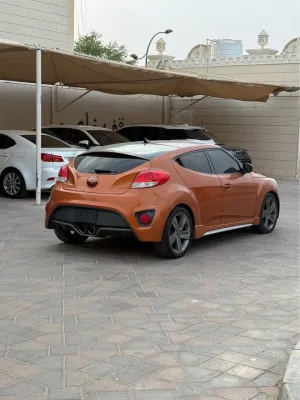 2013 هيونداي فوليستر GLS