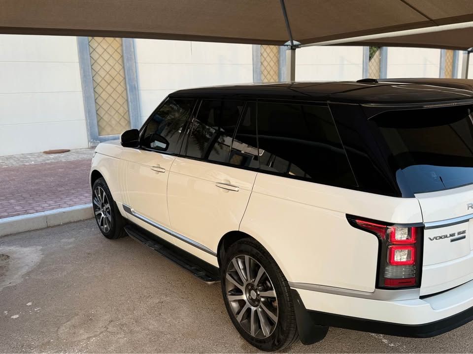 2016 Land Rover Range Rover HSE