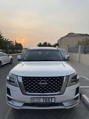 2013 نيسان باترول LE T1