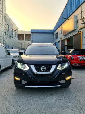 2018 نيسان روج SL
