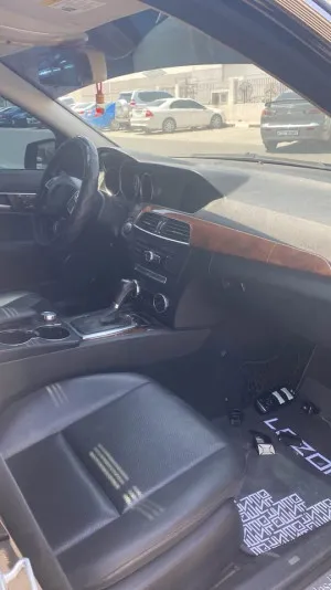 2012 مرسيدس-بنز آلفئة - C C250
