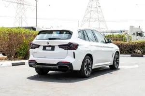 2024 بي أم دابليو اي اكس - 3 M Sport Pro