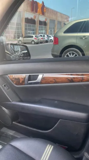 2012 مرسيدس-بنز آلفئة - C C250