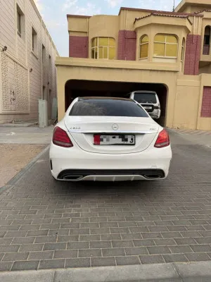2015 مرسيدس-بنز آلفئة - C C200