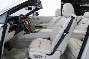 2019 رولز رويس دون standard