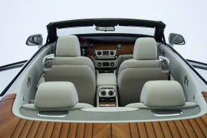 2019 رولز رويس دون standard