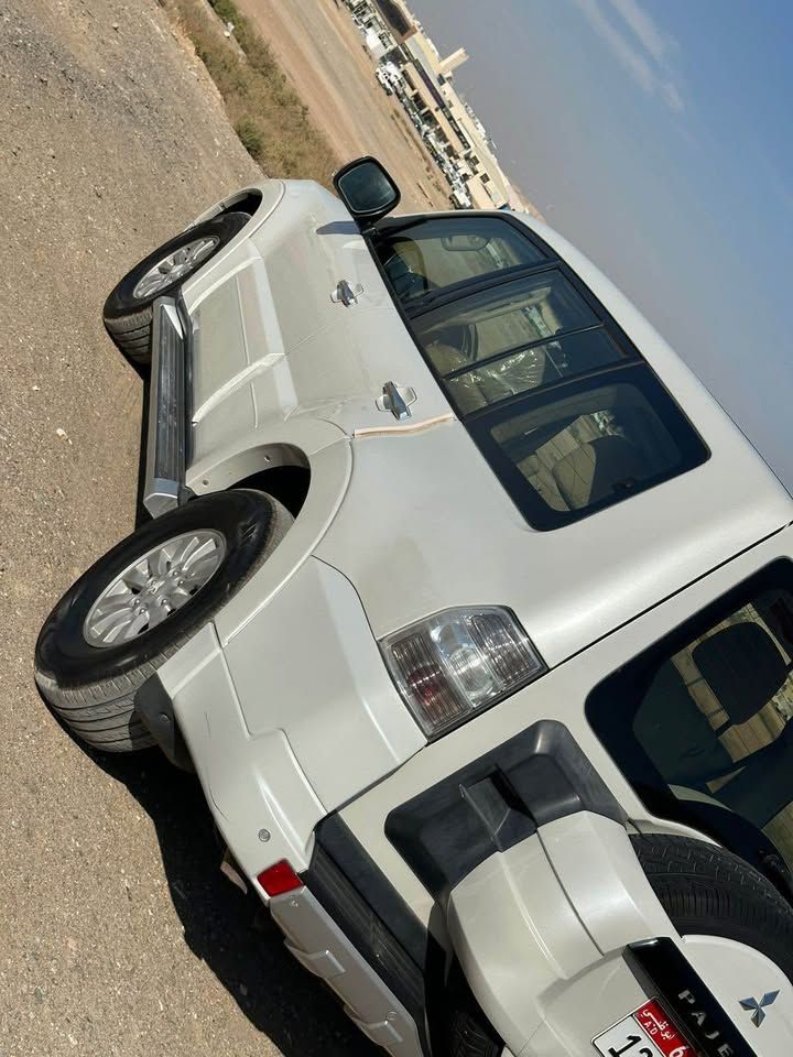 2011 Mitsubishi Pajero GT