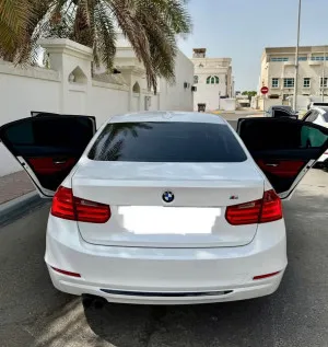 2012 بي أم دابليو الفئة - 3 328