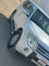2011 Mitsubishi Pajero GT