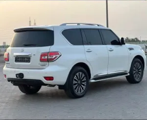 2014 Nissan Patrol LE Platinum city