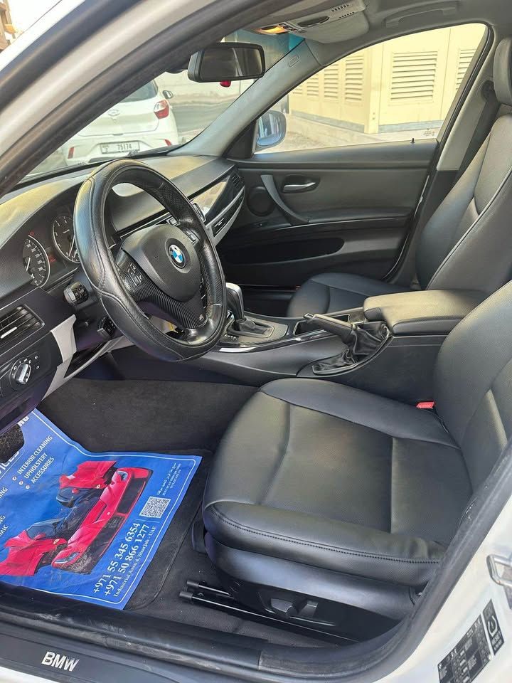 2010 BMW 3-Series 320i
