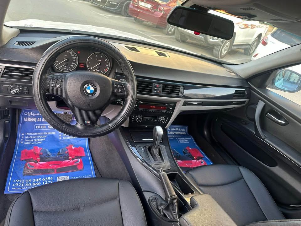 2010 BMW 3-Series 320i