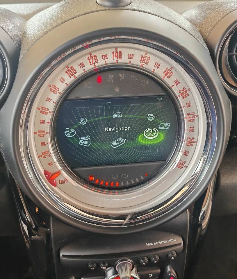 2013 ميني باكمان Cooper S