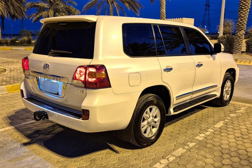 2013 Toyota Land Cruiser EXR