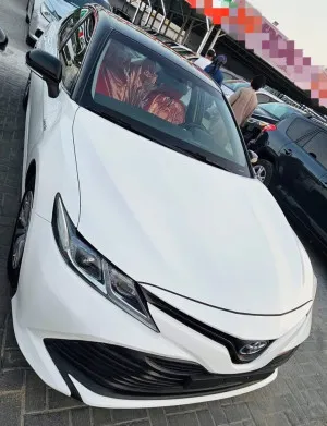 2019 تويوتا كامري LE