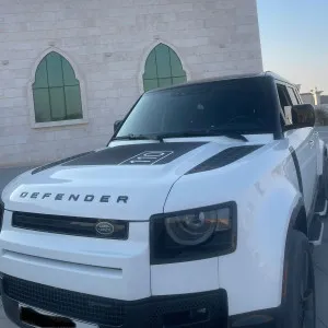 2022 لاند روفر ديفندر 110 SE