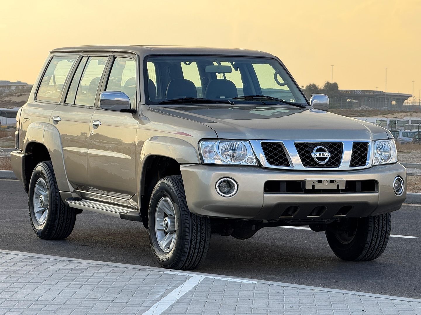 2014 Nissan Patrol Super Safari Safari MT