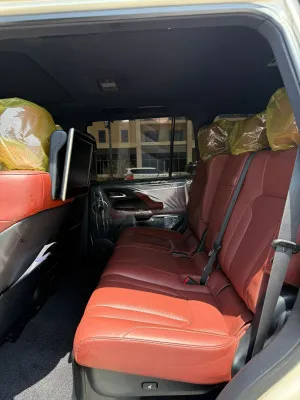 2016 Lexus LX 570
