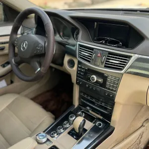 2010 Mercedes-Benz E63 AMG