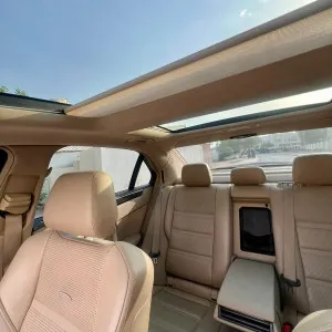 2010 Mercedes-Benz E63 AMG