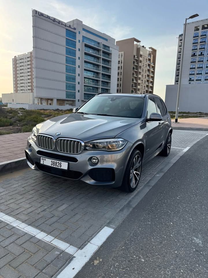 2016 بي أم دابليو اكس - 5 M50i
