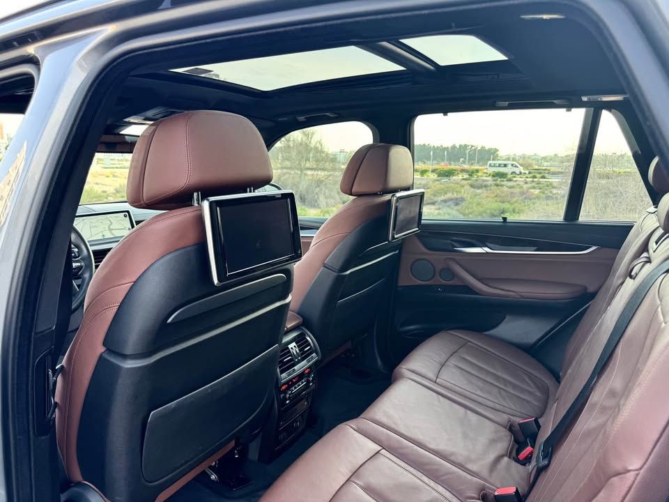 2016 بي أم دابليو اكس - 5 M50i