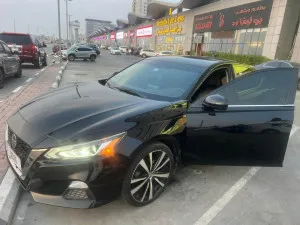 2019 Nissan Altima SR