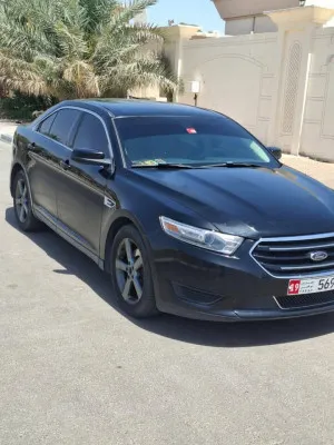 2016 Ford Taurus SE