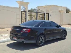 2016 Ford Taurus SE
