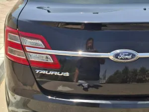 2016 Ford Taurus SE