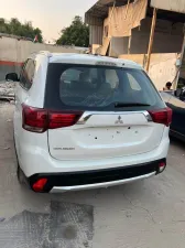 2016 Mitsubishi Outlander SE Special Edition